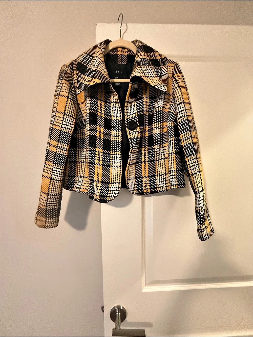 RQT Women'Small Plaid Cropped Jacket Size Small Like New